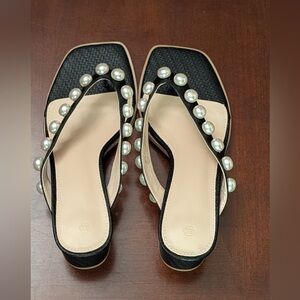 Contigo Black and Cream Pearl Women's Sandals